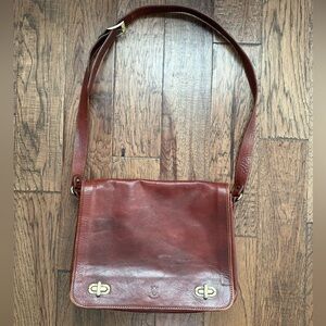 Vintage Brown Italian Leather Messenger Bag Swivel Clasp